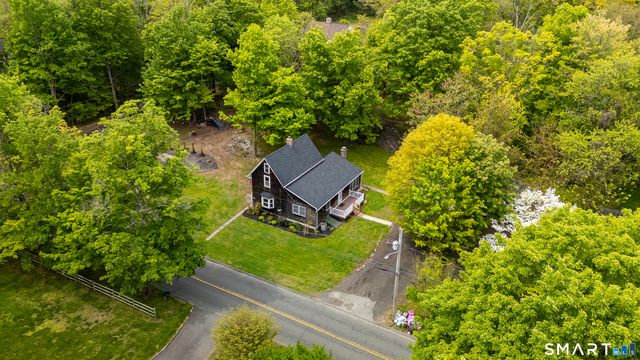 902 West River Street, Milford, CT 06461