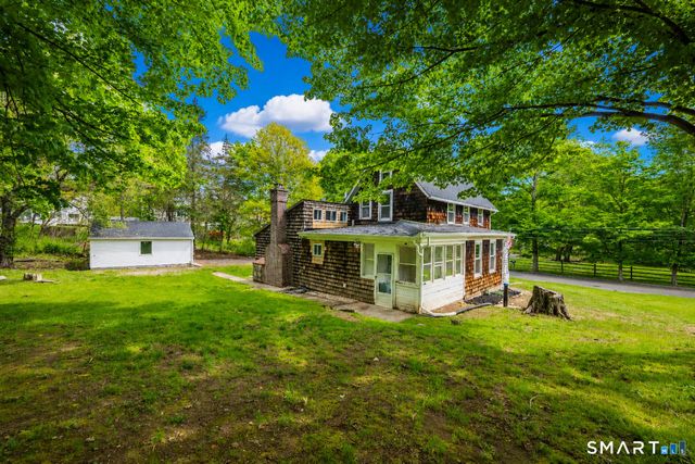 902 West River Street, Milford, CT 06461