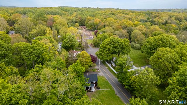 902 West River Street, Milford, CT 06461