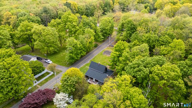 902 West River Street, Milford, CT 06461