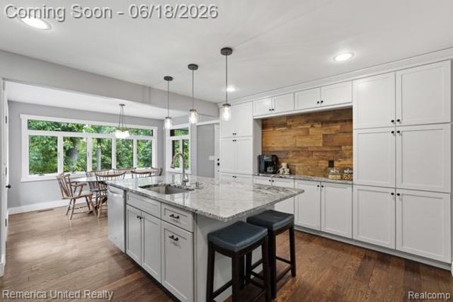3175 Kensington Road, Brighton Township, MI 48380