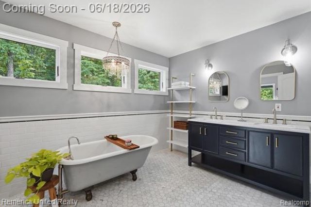 3175 Kensington Road, Brighton Township, MI 48380
