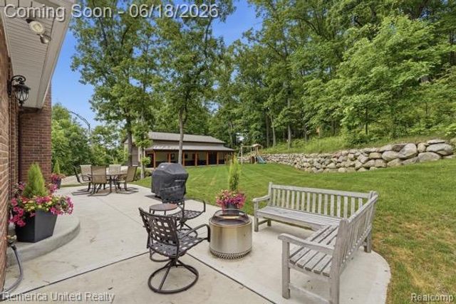 3175 Kensington Road, Brighton Township, MI 48380
