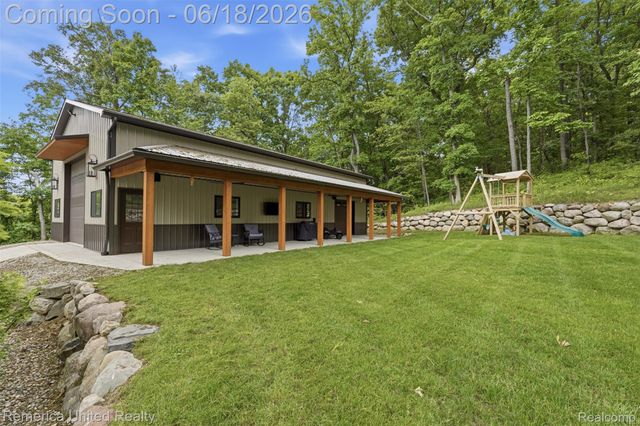 3175 Kensington Road, Brighton Township, MI 48380
