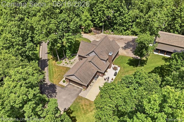3175 Kensington Road, Brighton Township, MI 48380