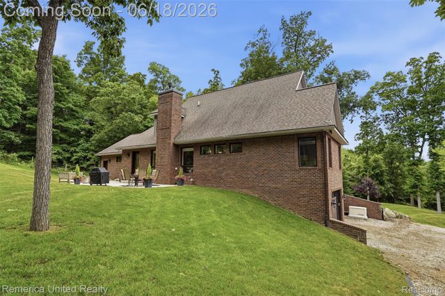 3175 Kensington Road, Brighton Township, MI 48380