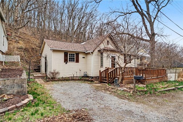 246 Hickory St, Kennedy Twp, PA 15136