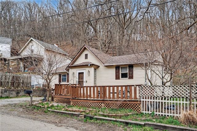 246 Hickory St, Kennedy Twp, PA 15136