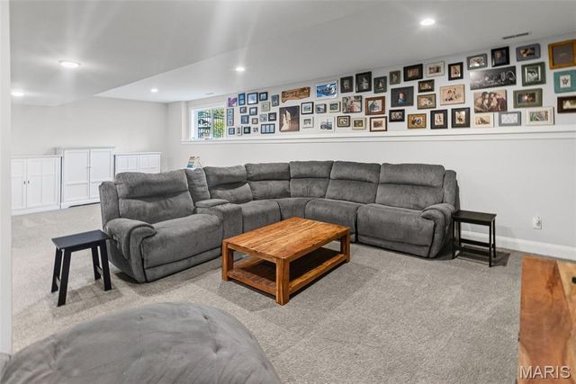 214 Edwards Street, Glen Carbon, IL 62034