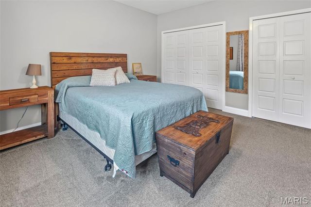 214 Edwards Street, Glen Carbon, IL 62034