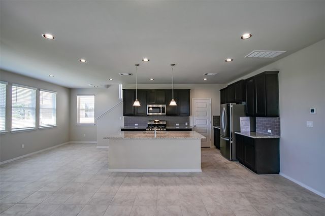 262 Delta CRST, Maxwell, TX 78656