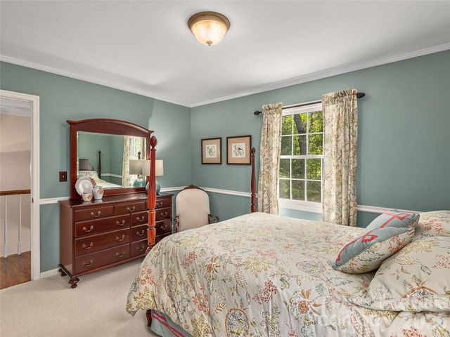 81 Old Gap Creek Road, Fairview, NC 28730