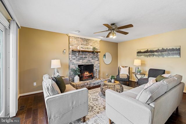 10 SYMPHONY WOODS CT, Baltimore, MD 21236