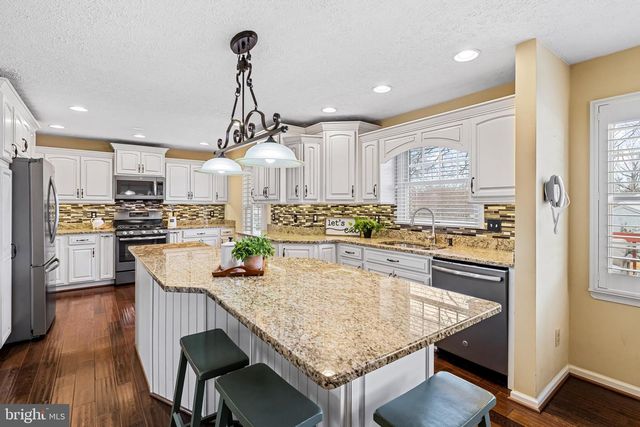 10 SYMPHONY WOODS CT, Baltimore, MD 21236