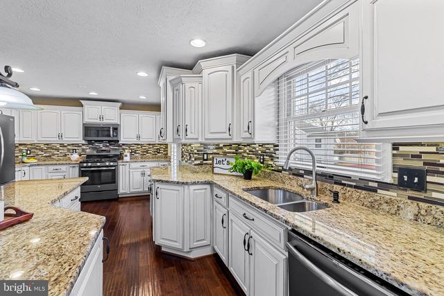 10 SYMPHONY WOODS CT, Baltimore, MD 21236