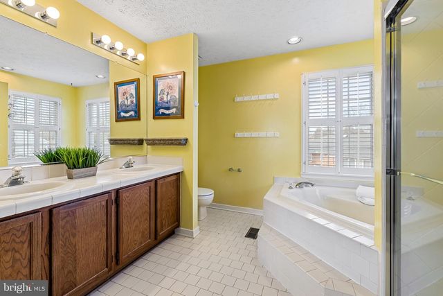 10 SYMPHONY WOODS CT, Baltimore, MD 21236