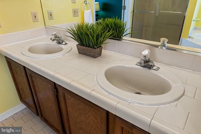 10 SYMPHONY WOODS CT, Baltimore, MD 21236