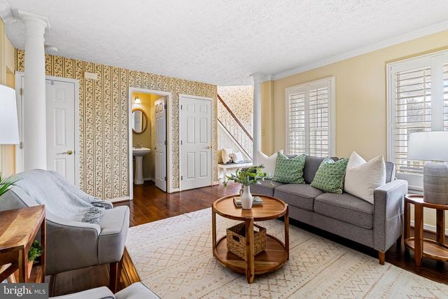 10 SYMPHONY WOODS CT, Baltimore, MD 21236