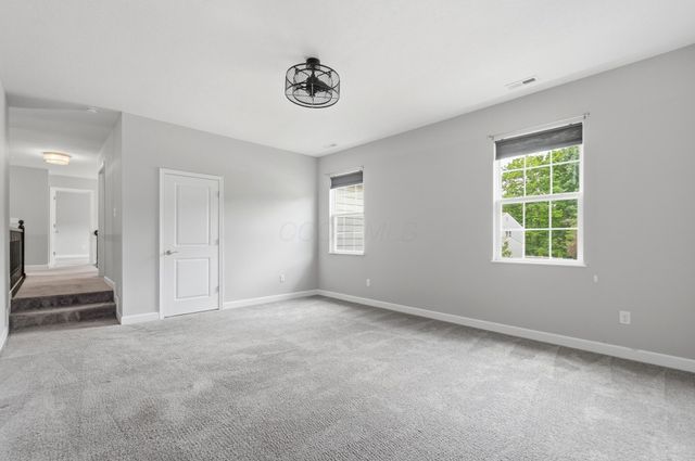 404 Hawking Drive, Galena, OH 43021