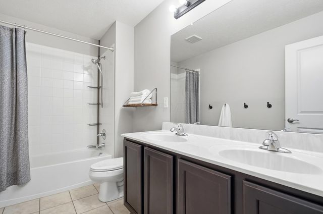 404 Hawking Drive, Galena, OH 43021