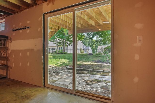404 Hawking Drive, Galena, OH 43021