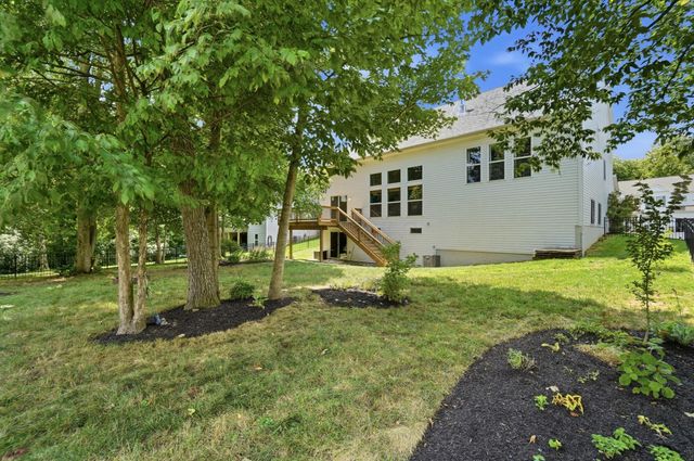 404 Hawking Drive, Galena, OH 43021