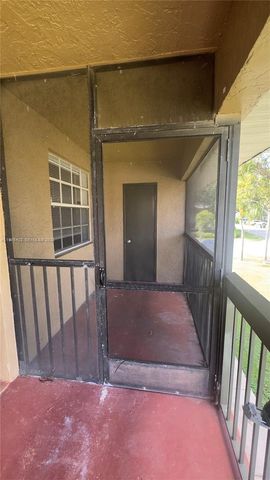 10480 NW 8th Street 201, Pembroke Pines, FL 33026