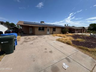 8428 W GLENROSA Avenue, Phoenix, AZ 85037