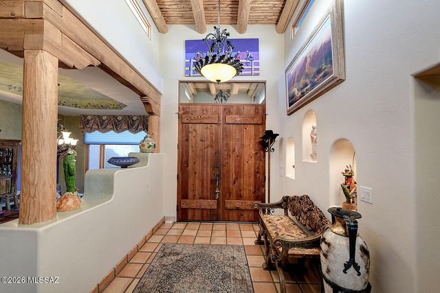 6080 N Paseo Valdear, Tucson, AZ 85750