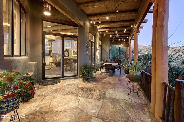 6080 N Paseo Valdear, Tucson, AZ 85750