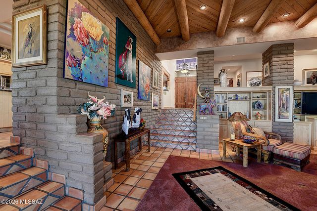 6080 N Paseo Valdear, Tucson, AZ 85750