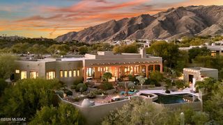 6080 N Paseo Valdear, Tucson, AZ 85750