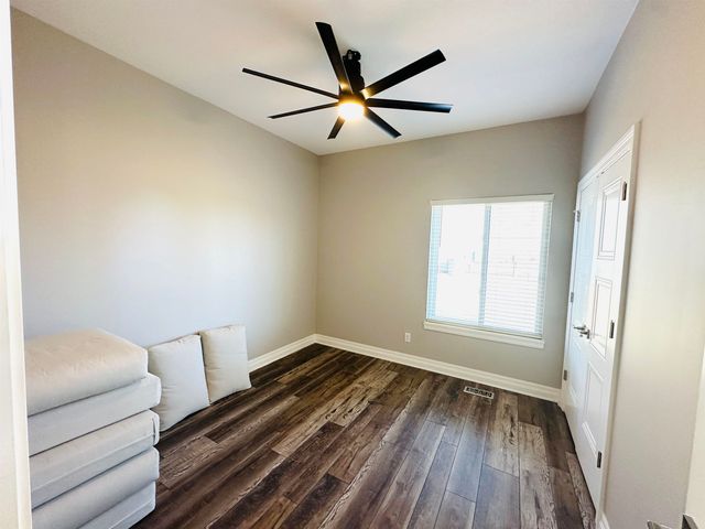 2614 W 58th Ct N, Wichita, KS 67204