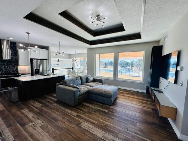 2614 W 58th Ct N, Wichita, KS 67204