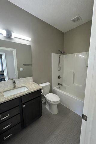 2614 W 58th Ct N, Wichita, KS 67204