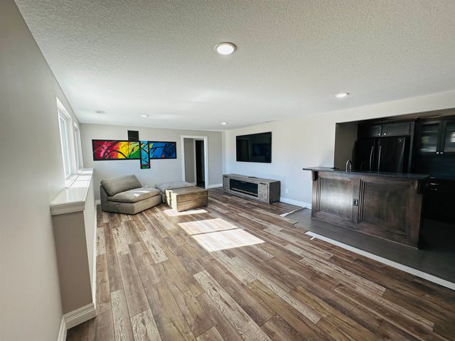 2614 W 58th Ct N, Wichita, KS 67204