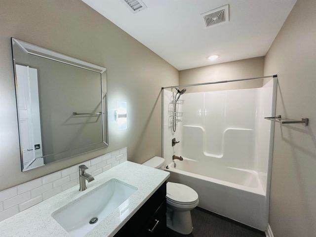 2614 W 58th Ct N, Wichita, KS 67204