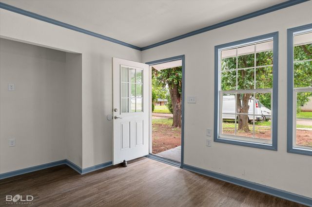 1809 Leslie, Bossier City, LA 71111