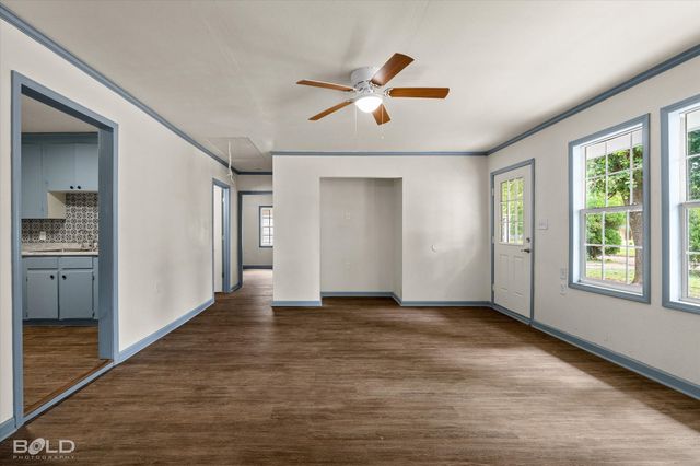 1809 Leslie, Bossier City, LA 71111