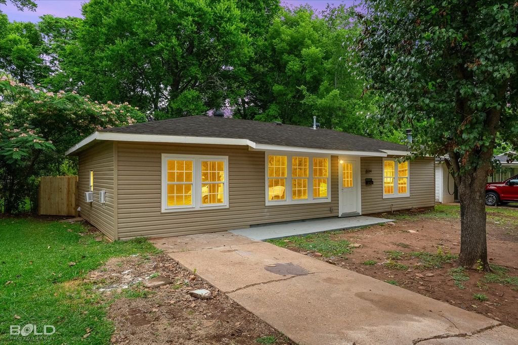 1809 Leslie, Bossier City, LA 71111