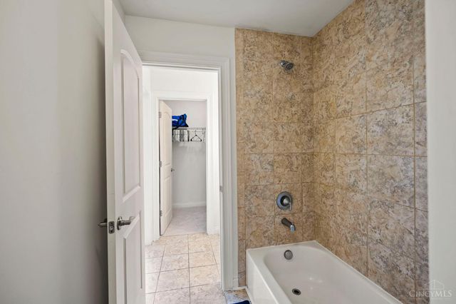 4738 Saddletop Ridge Lane, Mason, OH 45040