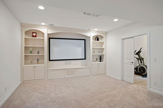 4738 Saddletop Ridge Lane, Mason, OH 45040