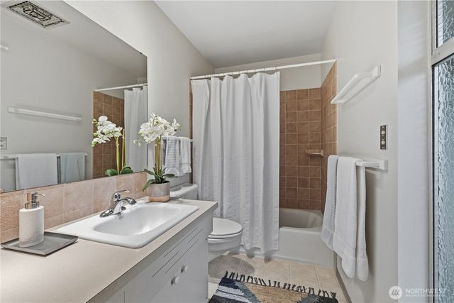 8910 Whitechuck Drive, Everett, WA 98208