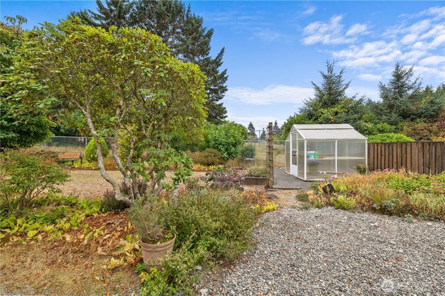 8910 Whitechuck Drive, Everett, WA 98208