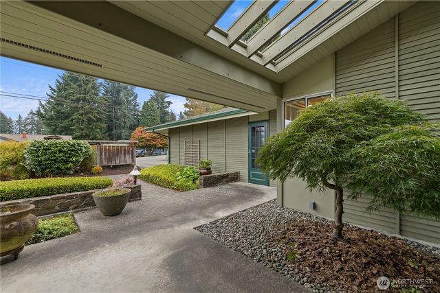 8910 Whitechuck Drive, Everett, WA 98208