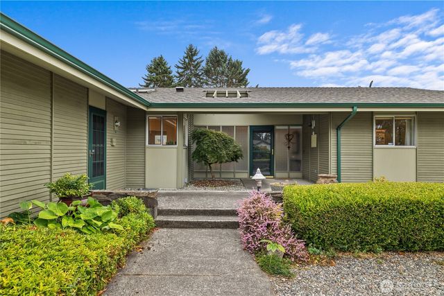 8910 Whitechuck Drive, Everett, WA 98208