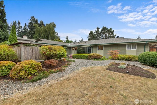 8910 Whitechuck Drive, Everett, WA 98208