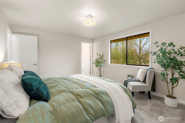 4225 SW 337th Place, Federal Way, WA 98023