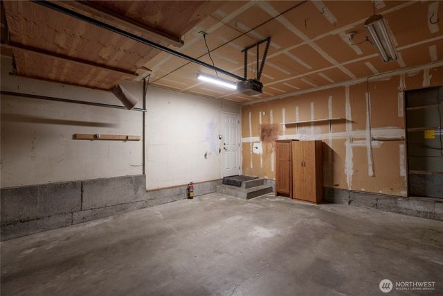 4225 SW 337th Place, Federal Way, WA 98023