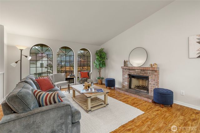 4225 SW 337th Place, Federal Way, WA 98023